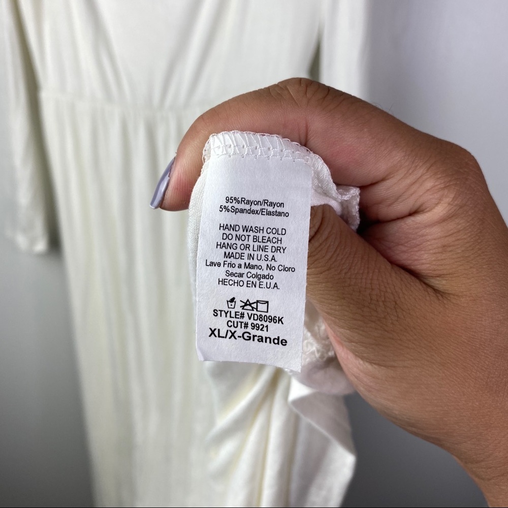 NWOT White Off Shoulder Maternity Maxi Dress - Picture 5 of 6